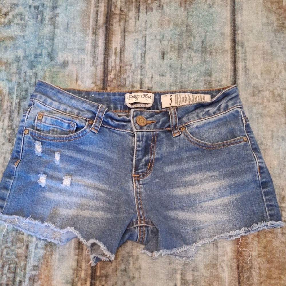 Indigo Rein Distressed Denim Shorts. Size 3